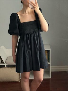 Abercrombie & Fitch Black Square-Neck Puff Sleeve Mini Dress